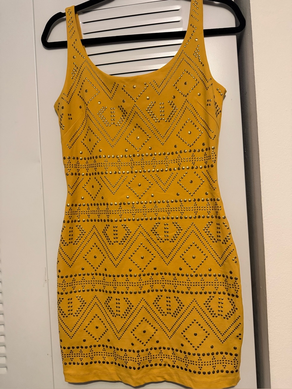 bebe Yellow Sleeveless Bodycon Mini Dress with Exposed Back Zip